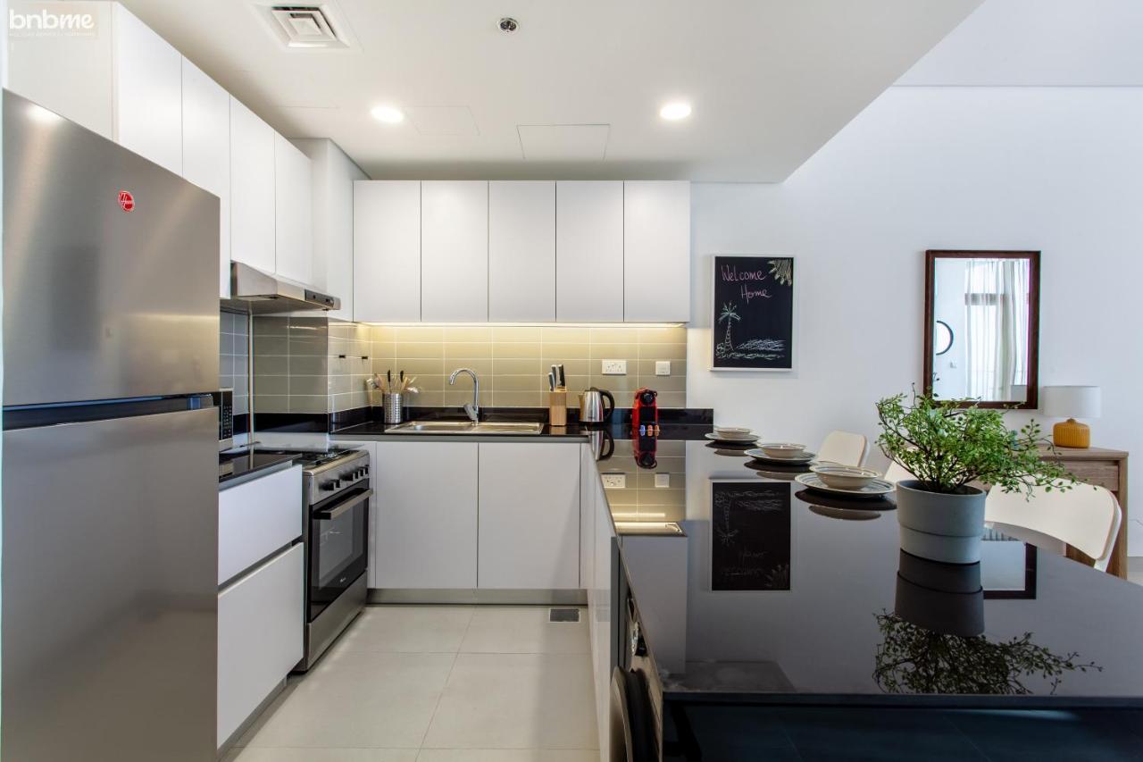 Style Living At Great Value In South - 808