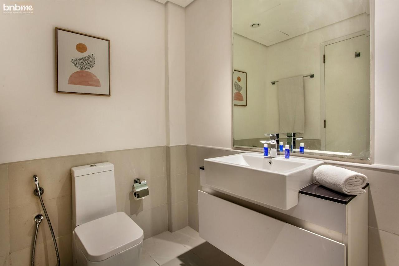 Style Living At Great Value In South - 808